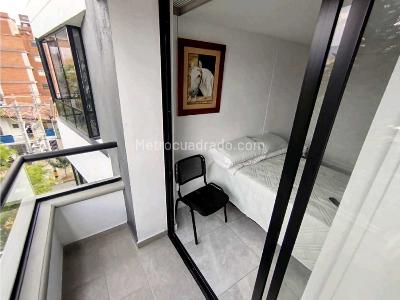 Apartamento de 3 alcobas en venta en Laureles, Medellín, 110 m² · foto 18 de 20