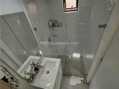 Apartamento de 3 alcobas en venta en Laureles, Medellín, 110 m² · foto 20 de 20