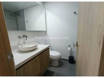 Apartamento de 3 alcobas en venta en El Poblado, Medellín, 88 m² · foto 11 de 15