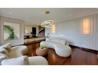 Casa de 4 alcobas en venta en El Poblado, Medellín, 1500 m² · foto 3 de 20