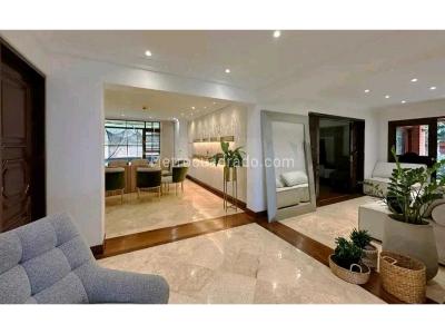 Casa de 4 alcobas en venta en El Poblado, Medellín, 1500 m² · foto 9 de 20