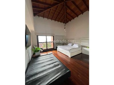 Casa de 4 alcobas en venta en El Poblado, Medellín, 1500 m² · foto 16 de 20