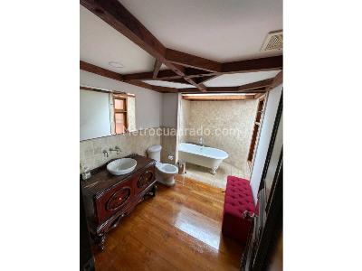 Casa de 4 alcobas en venta en El Poblado, Medellín, 1500 m² · foto 19 de 20