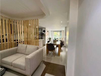 Apartamento en venta en La Floresta, Medellín · foto 5 de 14