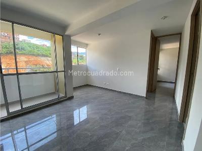 Apartamento en venta en Calasanz Parte Alta, Medellín · foto 5 de 15