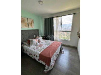Apartamento en venta en Calasanz, Medellín · foto 8 de 11