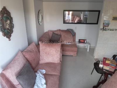 Apartamento de 3 alcobas en venta en Robledo Las Margaritas, Medellín, 43 m² · foto 2 de 20