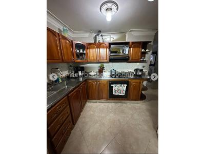 Apartamento de 5 alcobas en venta en La Almeria, Medellín, 125 m² · foto 2 de 20