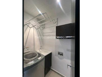 Apartamento de 2 alcobas en venta en Laureles, Medellín, 128 m² · foto 11 de 15