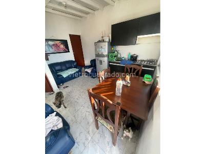 Apartamento de 4 alcobas en venta en El Salvador, Medellín, 74 m² · foto 3 de 20