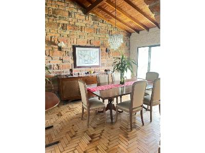 Casa de 5 alcobas en venta en Envigado Loma Las Brujas, Envigado, 1060 m² · foto 3 de 20