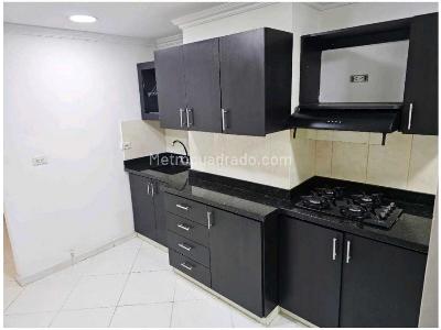 Apartamento de 2 alcobas en venta en Calasanz Parte Baja, Medellín, 52 m² · foto 2 de 15