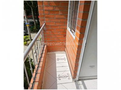 Apartamento de 2 alcobas en venta en Calasanz Parte Baja, Medellín, 52 m² · foto 5 de 15