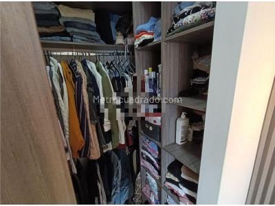 Apartamento de 2 alcobas en venta en Machado, Bello, 62 m² · foto 12 de 20