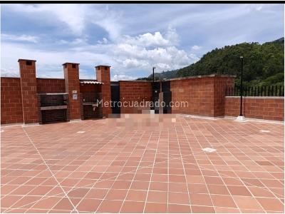 Apartamento de 2 alcobas en venta en Machado, Bello, 62 m² · foto 20 de 20