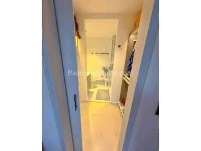 Apartamento de 2 alcobas en venta en Castropol, Medellín, 65 m² · foto 6 de 13