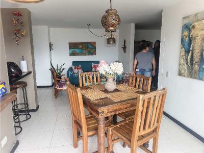 Apartamento de 3 alcobas en venta en La Pilarica, Medellín, 77 m² · foto 2 de 17