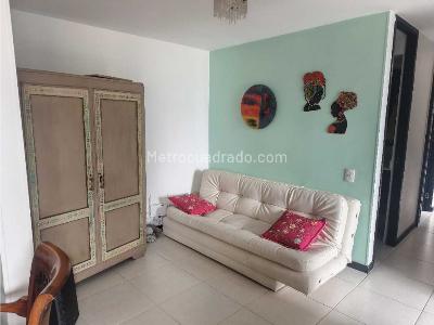 Apartamento de 3 alcobas en venta en La Pilarica, Medellín, 77 m² · foto 6 de 17