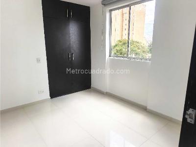 Apartamento de 2 alcobas en venta en El Velodromo, Medellín, 61 m² · foto 8 de 12