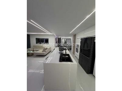 Apartamento de 3 alcobas en venta en El Poblado, Medellín, 120 m² · foto 6 de 20