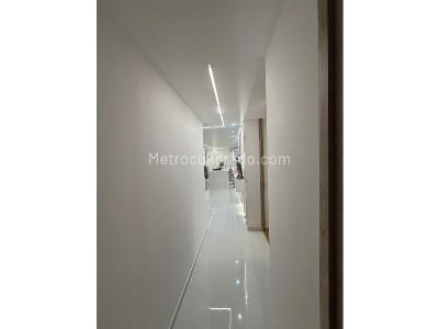 Apartamento de 3 alcobas en venta en El Poblado, Medellín, 120 m² · foto 18 de 20