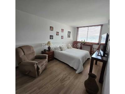 Apartamento de 3 alcobas en venta en El Poblado, Medellín, 110 m² · foto 4 de 15