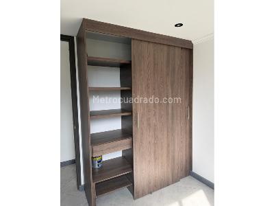 Apartamento de 3 alcobas en venta en Madera, Bello, 64 m² · foto 7 de 10