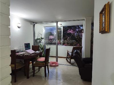 Apartamento en venta en La Castellana, Medellín · foto 3 de 20