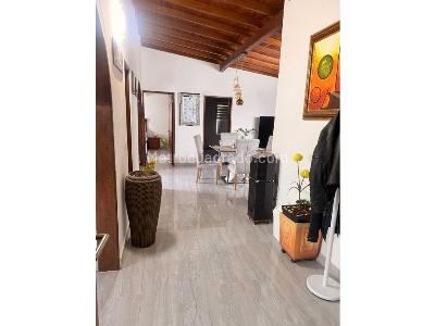 Apartamento de 3 alcobas en venta en El Velódromo, Medellín, 143 m² · foto 3 de 20