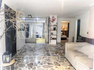 Apartamento de 3 alcobas en venta en Lorena, Medellín, 103 m² · foto 2 de 14