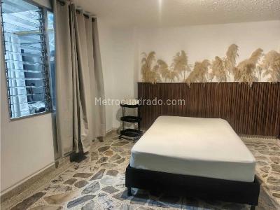 Apartamento de 3 alcobas en venta en Lorena, Medellín, 103 m² · foto 9 de 14