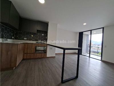 Apartamento en venta en Villa Grande, Envigado · foto 4 de 12