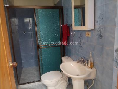 Casa de 4 alcobas en venta en Aranjuez, Medellín, 195 m² · foto 10 de 14