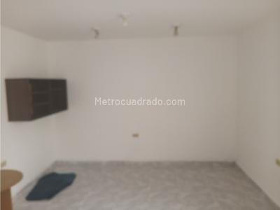 Casa de 4 alcobas en venta en Aranjuez, Medellín, 195 m² · foto 5 de 14