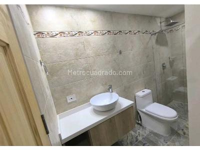 Apartamento de 3 alcobas en venta en Belen Rosales, Medellín, 162 m² · foto 18 de 20