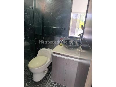 Apartaestudio en venta en Loma Del Esmeraldal, Envigado, 85 m² · foto 10 de 12