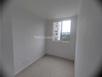 Apartamento de 3 alcobas en venta en El Porvenir, Rionegro, 50 m² · foto 7 de 16