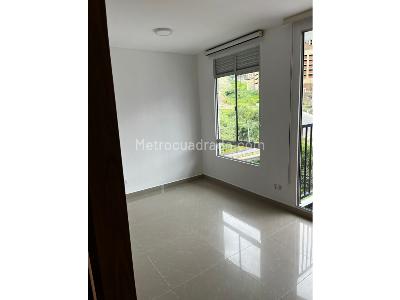 Apartamento de 3 alcobas en venta en Calasanz Parte Alta, Medellín, 54 m² · foto 5 de 13