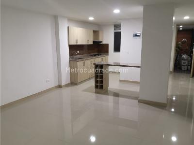 Apartamento en venta en Calasanz, Medellín · foto 2 de 15