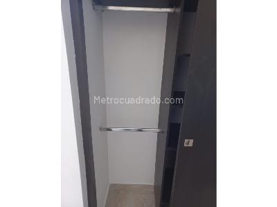 Apartamento en venta en Campo Valdes, Medellín · foto 10 de 14