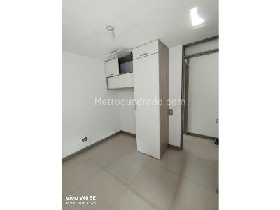 Apartamento en venta en Calasanz Parte Alta, Medellín · foto 7 de 12