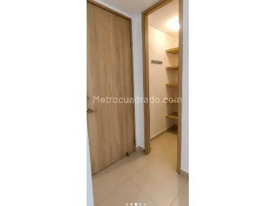 Apartamento en venta en Uribe Angel, Envigado · foto 8 de 12