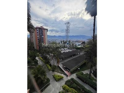 Apartamento en venta en Loma Del Indio, Medellín · foto 3 de 13