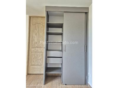 Apartamento en venta en Calasanz Parte Alta, Medellín · foto 7 de 19