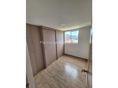 Apartamento en venta en Calasanz Parte Alta, Medellín · foto 9 de 19