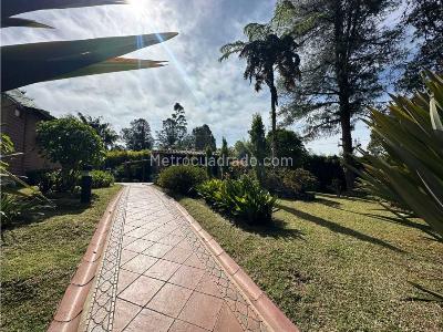 Casa de 4 alcobas en venta en Alto De Las Palmas, Envigado · foto 9 de 20