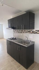 Apartamento de 3 alcobas en venta en Chapinero, Bucaramanga, 54 m² · foto 5 de 18