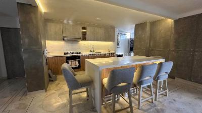 Apartamento de 4 alcobas en venta en El Prado, Bucaramanga, 238 m² · foto 2 de 10