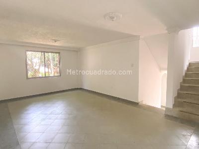 Casa de 5 alcobas en venta en Los Pinos, Bucaramanga, 144 m² · foto 5 de 15