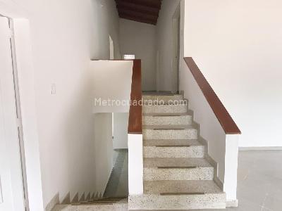 Casa de 5 alcobas en venta en Los Pinos, Bucaramanga, 144 m² · foto 10 de 15